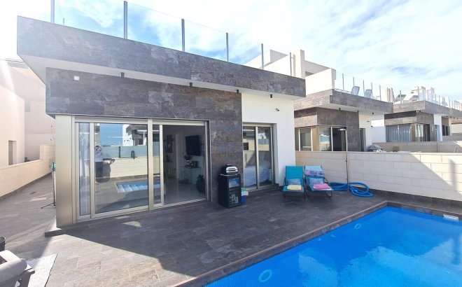 Villa - Revente - Orihuela Costa - Costa Blanca