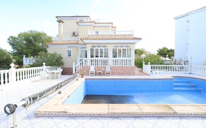 Villa - Revente - Orihuela Costa - Costa Blanca