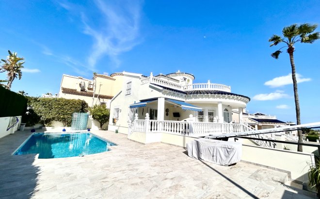 Villa - Revente - Pinar de Campoverde -
                Inland