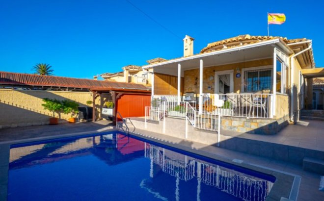 Villa - Revente - Torrevieja - Costa Blanca