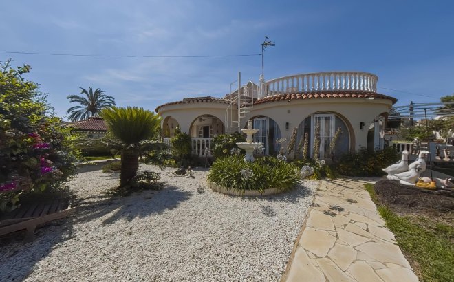 Villa - Revente - Torrevieja - Costa Blanca