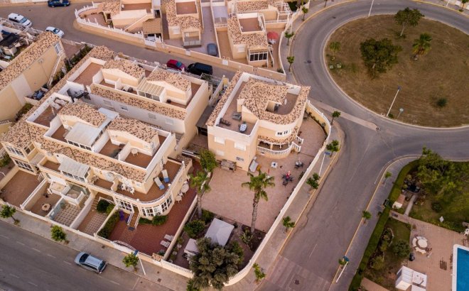Villa - Revente - Torrevieja - La Siesta - El Salado - Torreta