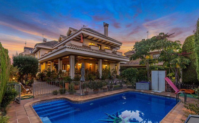 Villa - Revente - Torrevieja - La Veleta