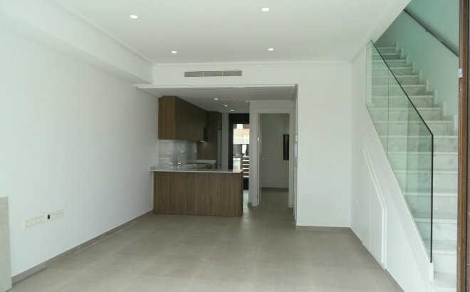 New Build - Town House -
Pilar de la Horadada - parque Andromeda