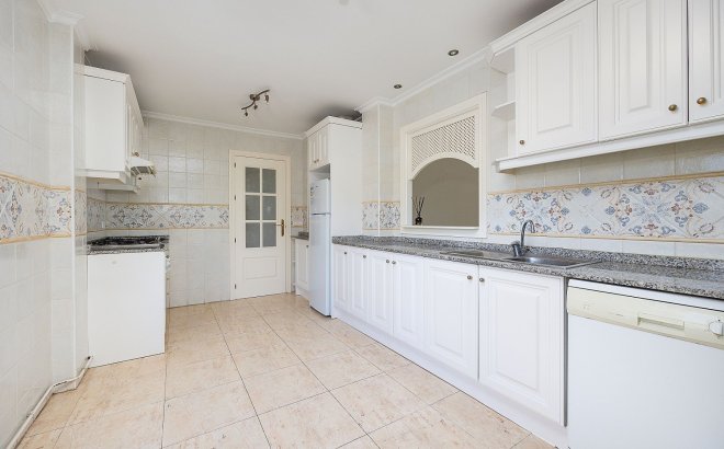 Resale - Apartment -
Orihuela Costa - Lomas de Campoamor