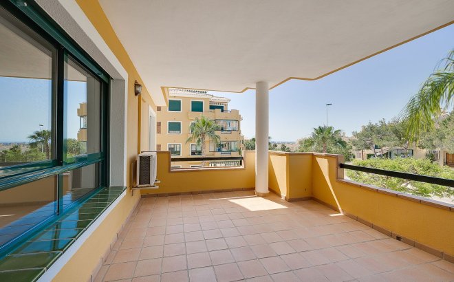 Resale - Apartment -
Orihuela Costa - Lomas de Campoamor