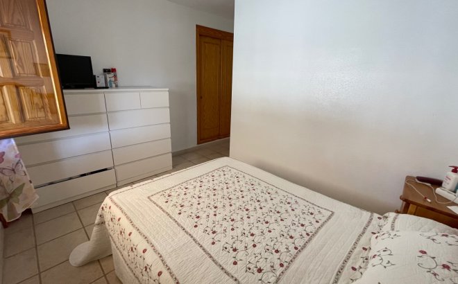 Resale - Terraced house -
Torre de la Horadada