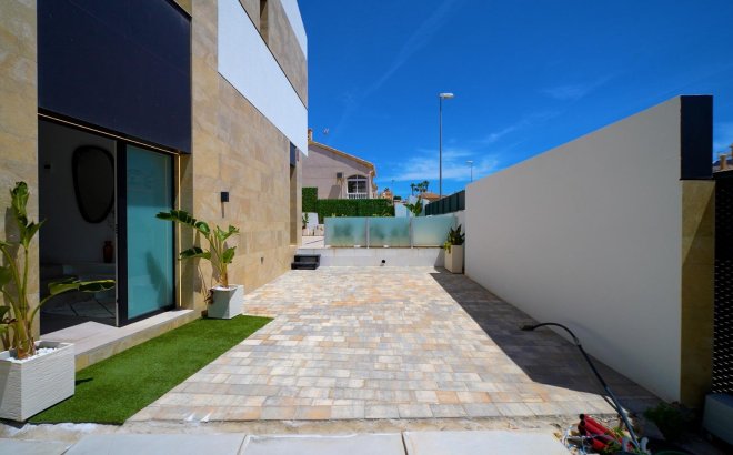 New Build - Villa -
Orihuela Costa - Los Altos