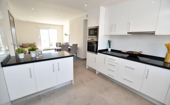 New Build - Top Floor Bungalow -
San Miguel de Salinas - La Cañada