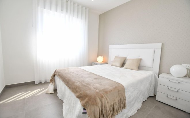 New Build - Top Floor Bungalow -
San Miguel de Salinas - La Cañada