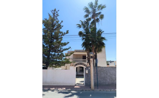 Resale - Town House -
Orihuela Costa - Cabo Roig