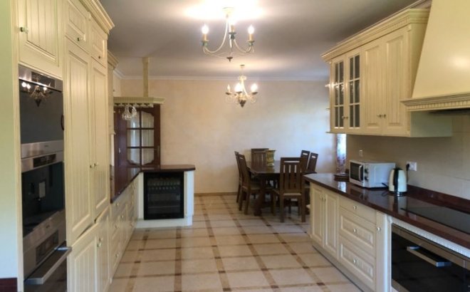 Resale - Villa -
Orihuela Costa - Costa Blanca