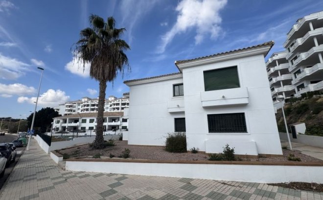 Resale - Apartment -
Orihuela Costa - Costa Blanca