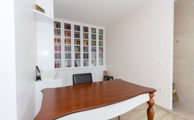 Resale - Villa -
Benijofar - Costa Blanca