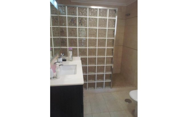 Resale - Villa -
Campoamor - Costa Blanca