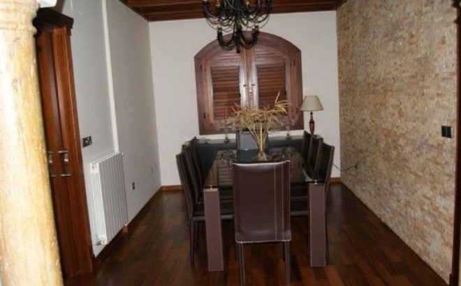 Resale - Villa -
Campoamor - Costa Blanca