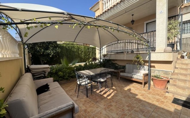 Resale - Villa -
Orihuela Costa - Costa Blanca