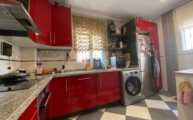 Resale - Villa -
Orihuela Costa - Costa Blanca