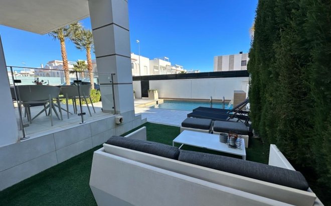 Resale - Villa -
Ciudad Quesada - Costa Blanca