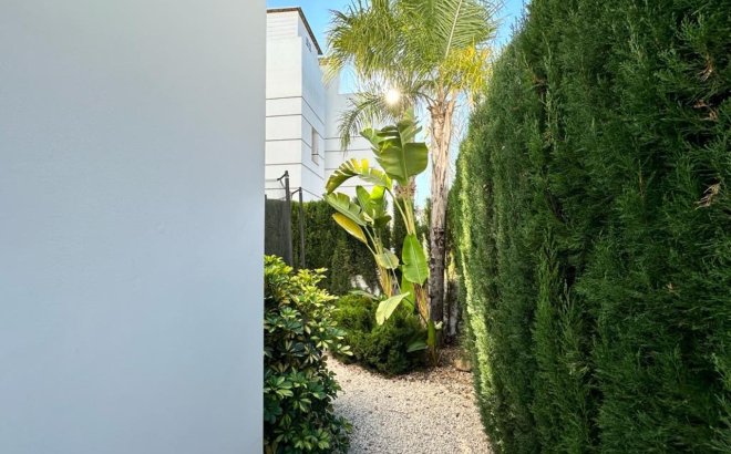 Resale - Villa -
Ciudad Quesada - Costa Blanca