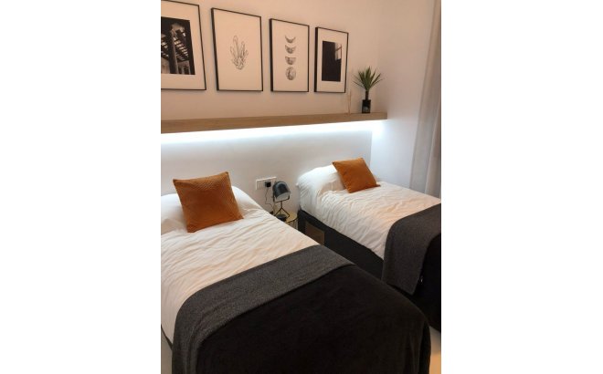 Resale - Villa -
Ciudad Quesada - Costa Blanca