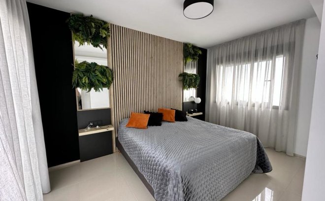 Resale - Villa -
Ciudad Quesada - Costa Blanca