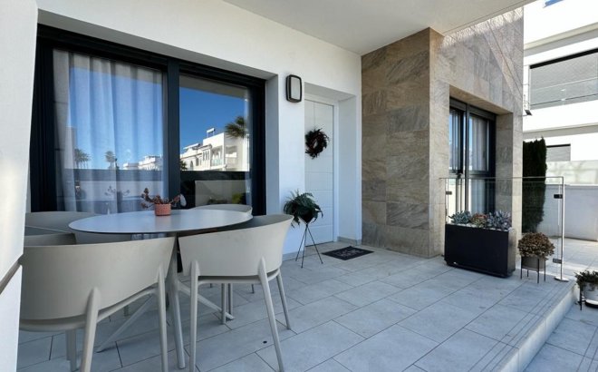 Resale - Villa -
Ciudad Quesada - Costa Blanca