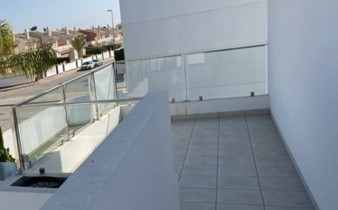 Resale - Villa -
Ciudad Quesada - Costa Blanca