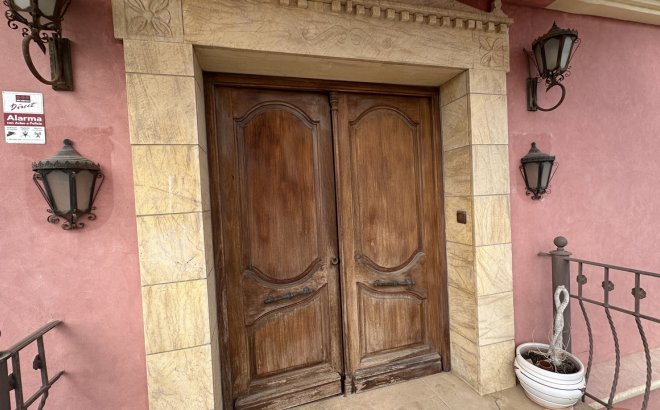 Revente - Villa -
San Miguel de Salinas - Inland