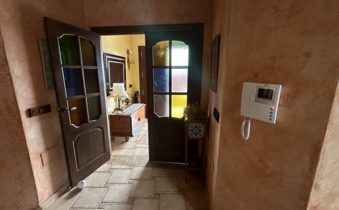 Revente - Villa -
San Miguel de Salinas - Inland