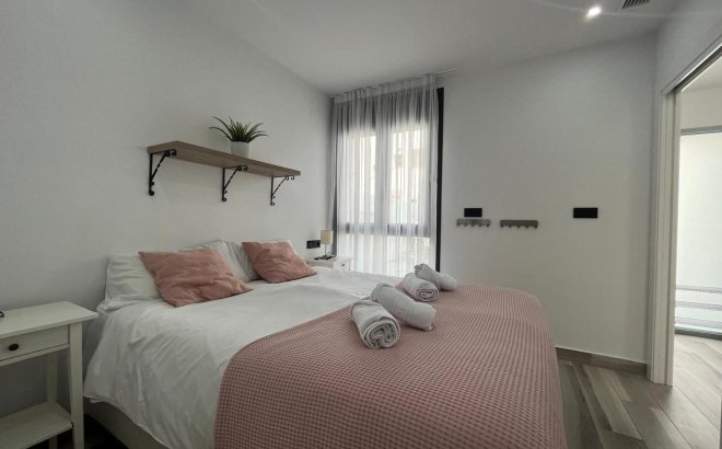 Resale - Villa -
Los Altos - Costa Blanca
