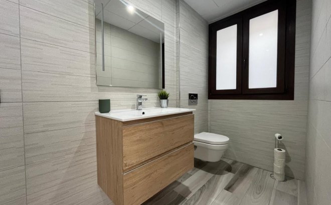 Resale - Villa -
Los Altos - Costa Blanca