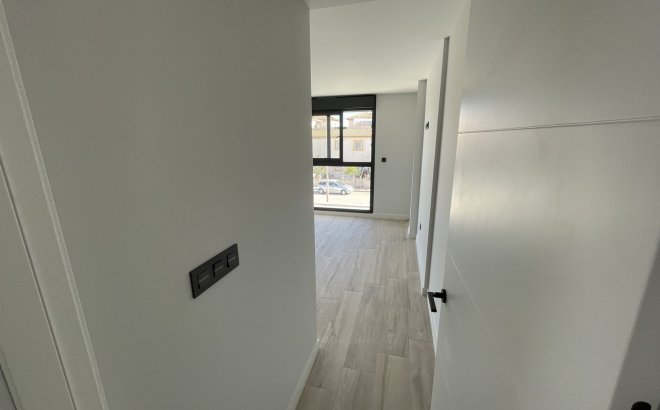 Resale - Apartment -
Pilar de la Horadada - Costa Blanca