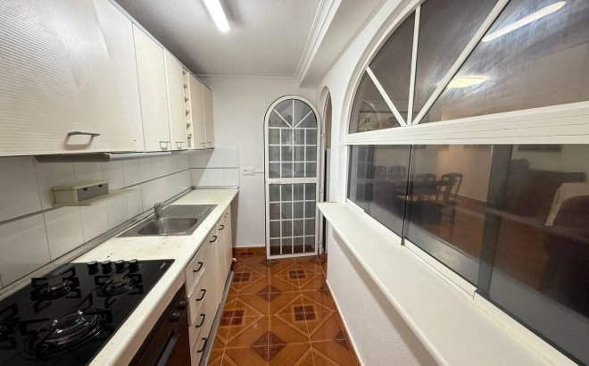 Revente - Appartement -
Orihuela Costa - Punta Prima