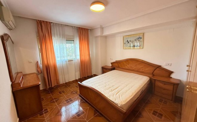 Revente - Appartement -
Orihuela Costa - Punta Prima