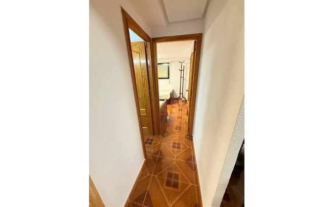 Revente - Appartement -
Orihuela Costa - Punta Prima