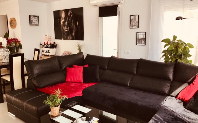 Resale - Villa -
Ciudad Quesada - Costa Blanca