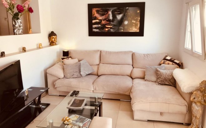 Resale - Villa -
Ciudad Quesada - Costa Blanca