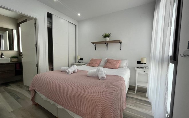 Revente - Villa -
Los Balcones - Costa Blanca