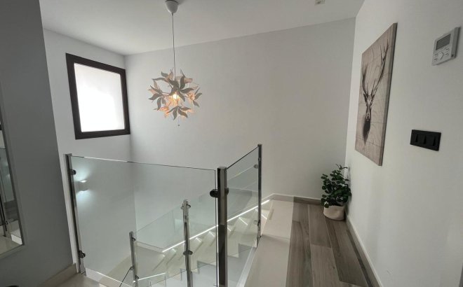 Revente - Villa -
Los Balcones - Costa Blanca