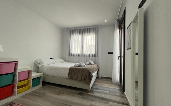 Revente - Villa -
Los Balcones - Costa Blanca