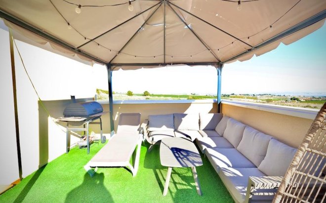 Resale - Villa -
San Miguel de Salinas - Inland