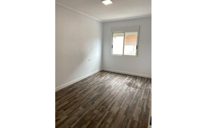 Resale - Apartment -
San Miguel de Salinas - Pueblo 9