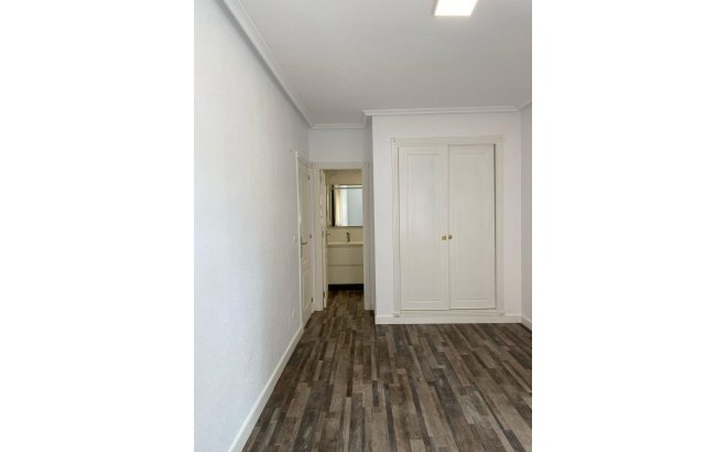 Resale - Apartment -
San Miguel de Salinas - Pueblo 9