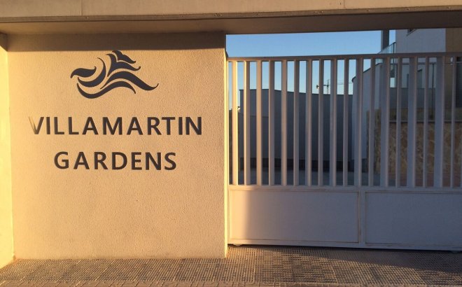 Resale - Apartment -
Villamartin