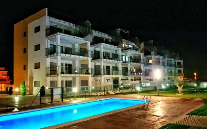 Resale - Apartment -
Villamartin