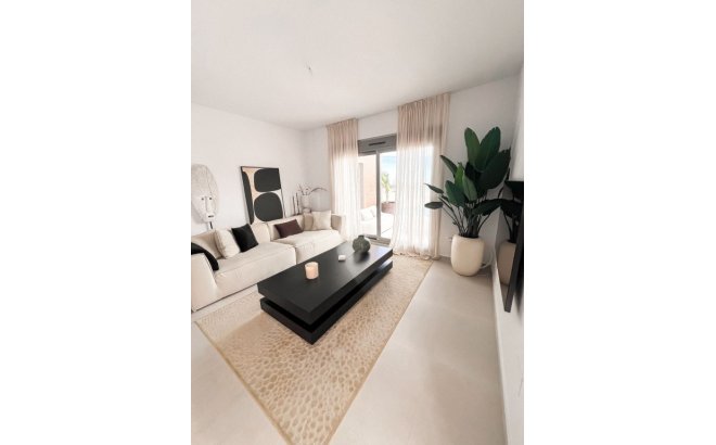 Resale - Villa -
San Miguel de Salinas - Inland