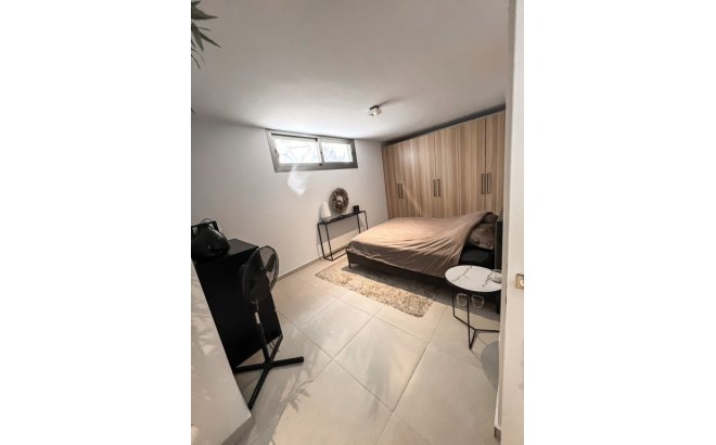 Resale - Villa -
San Miguel de Salinas - Inland