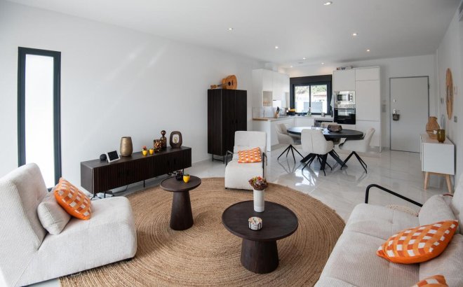 Resale - Villa -
Pinar de Campoverde - LOS ROMEROS