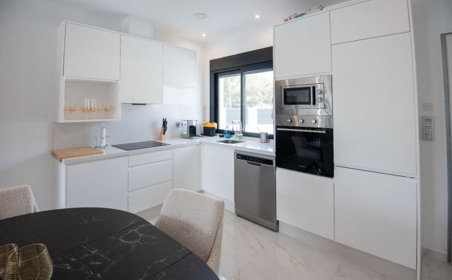 Resale - Villa -
Pinar de Campoverde - LOS ROMEROS